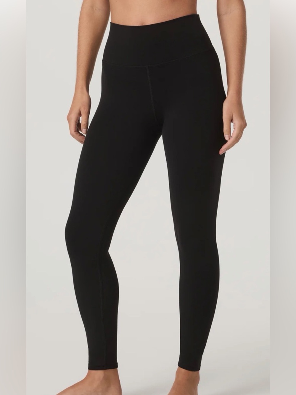 Vuori AllTheFeels Legging in Black
